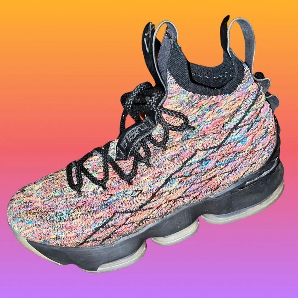 YOUTH NIKE Lebron 15 Multi Color Fabric Basketball High Tops Size 8
